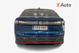 sininen Volkswagen ID.7 2024 kuva 3.