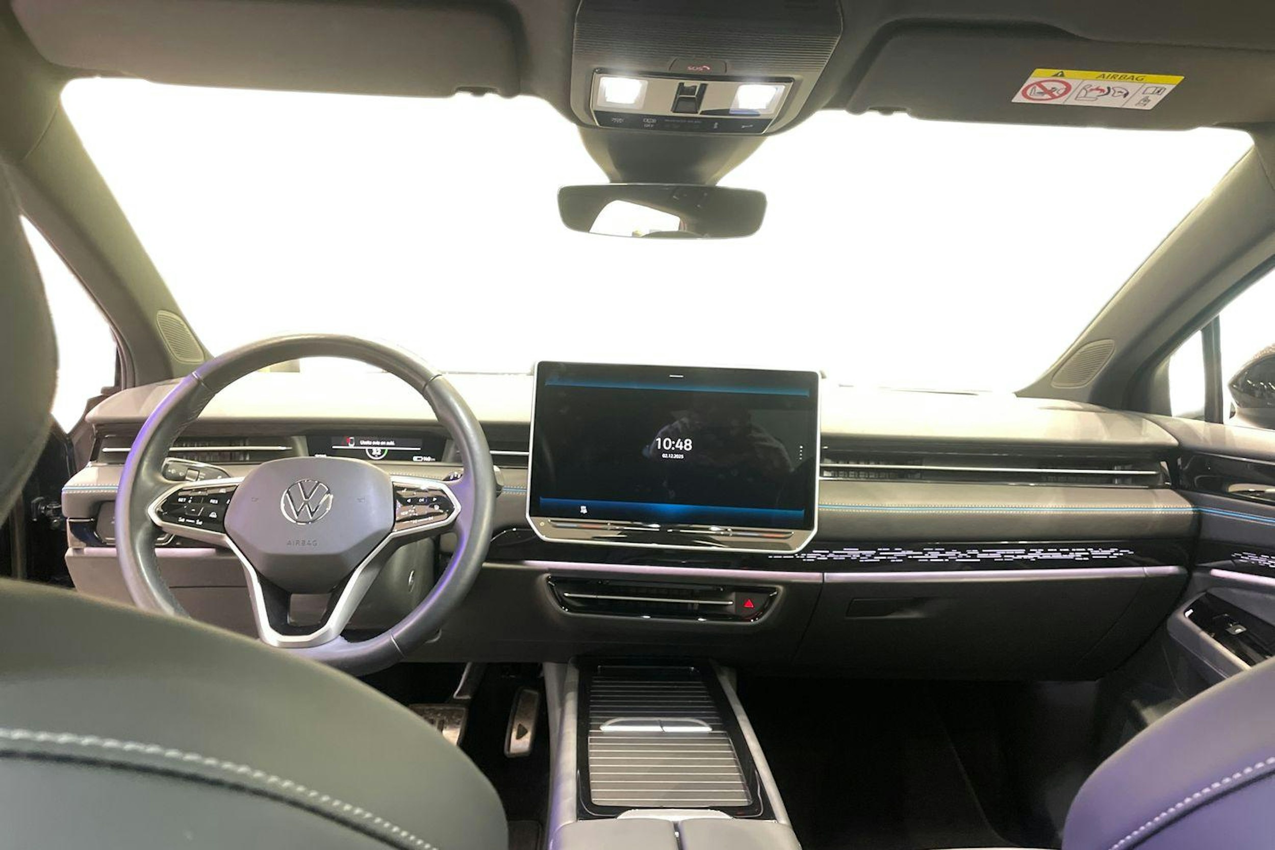 sininen Volkswagen ID.7 2024 kuva 7.