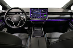 sininen Volkswagen ID.7 2024 kuva 7.