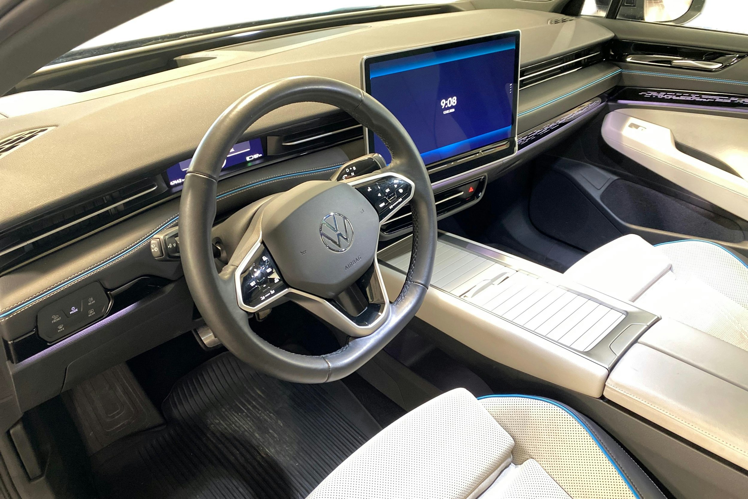 Musta Volkswagen ID.7 2024 kuva 7.