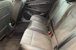 valkoinen Volkswagen ID.7 2024 kuva 5.