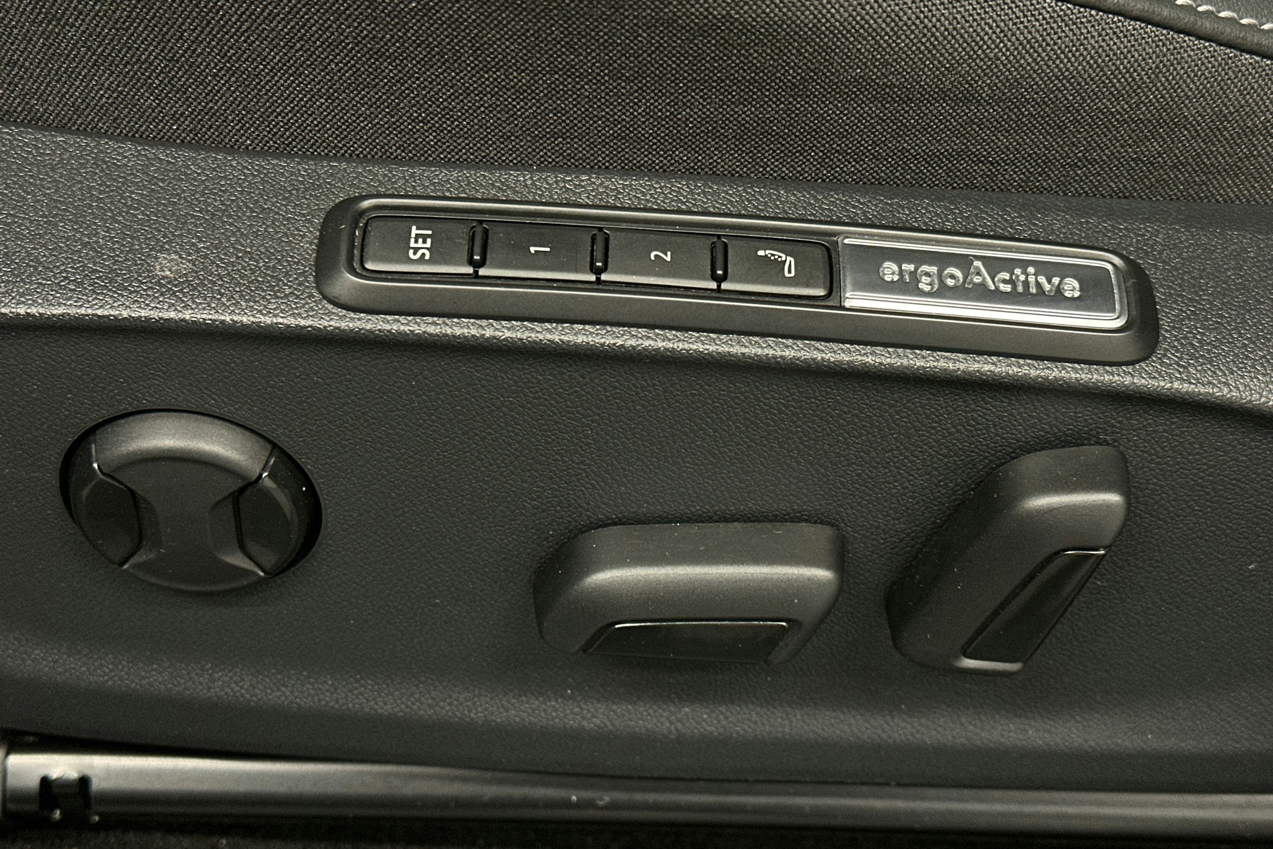 musta Volkswagen ID.7 2024 kuva 18.