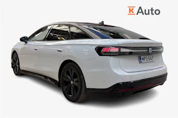 valkoinen Volkswagen ID.7 2024 kuva 2.