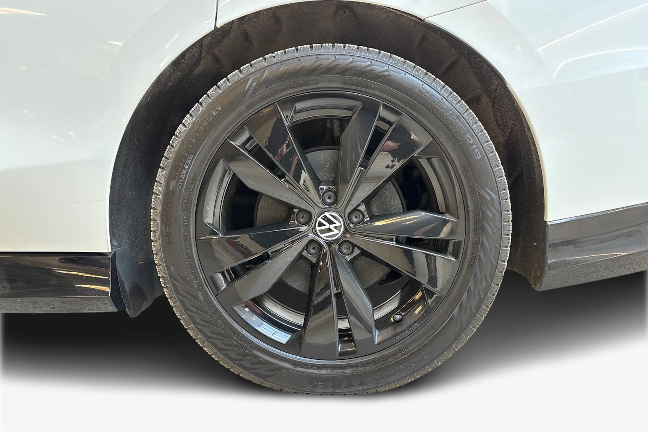 valkoinen Volkswagen ID.7 2024 kuva 9.