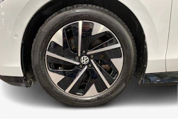 harmaa Volkswagen ID.7 2024 kuva 9.