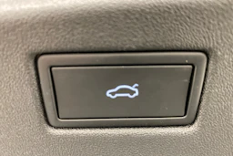 harmaa Volkswagen ID.7 2024 kuva 19.