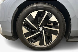 sininen Volkswagen ID.7 2025 kuva 9.