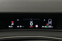 sininen Volkswagen ID.7 2025 kuva 13.