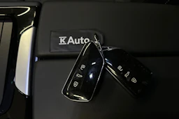 sininen Volkswagen ID.7 2025 kuva 40.