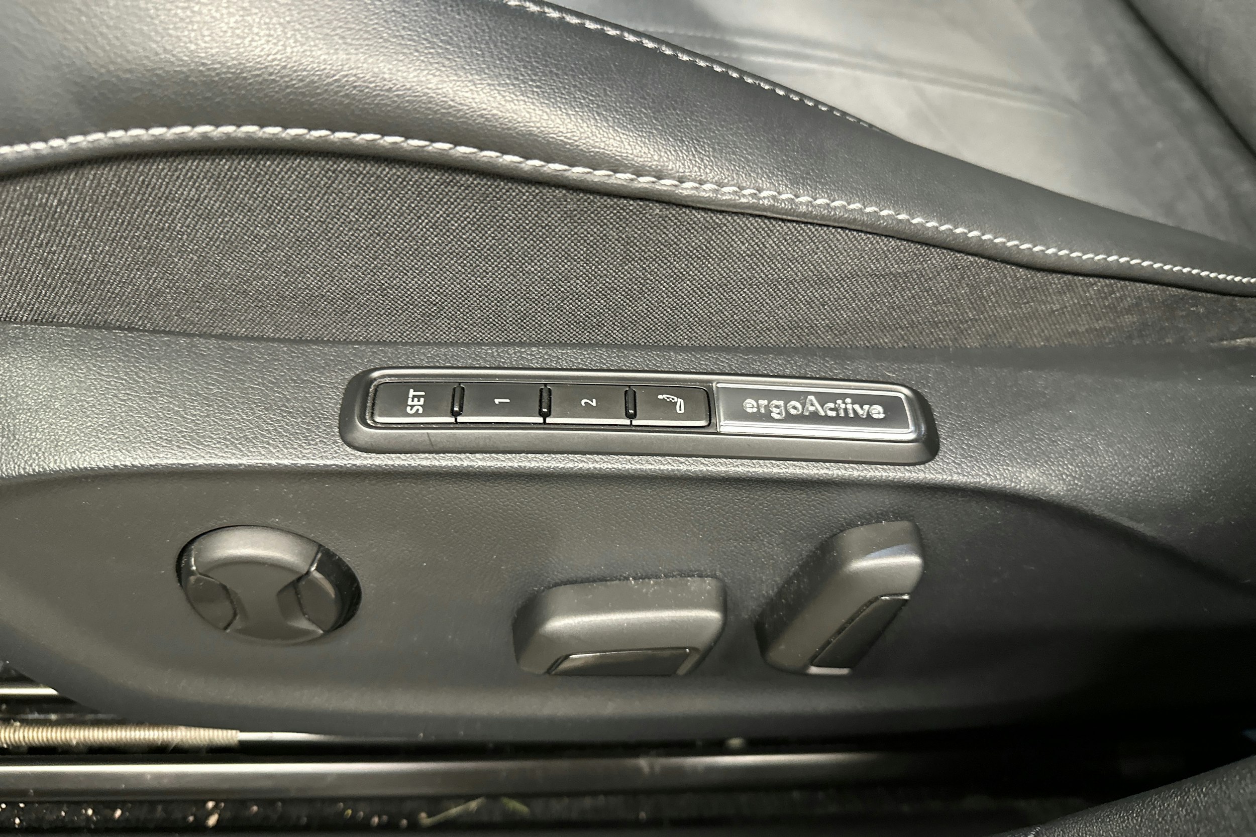 musta Volkswagen ID.7 2024 kuva 31.