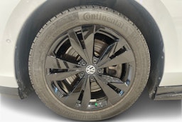 valkoinen Volkswagen ID.7 2024 kuva 9.