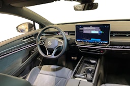 valkoinen Volkswagen ID.7 2024 kuva 9.