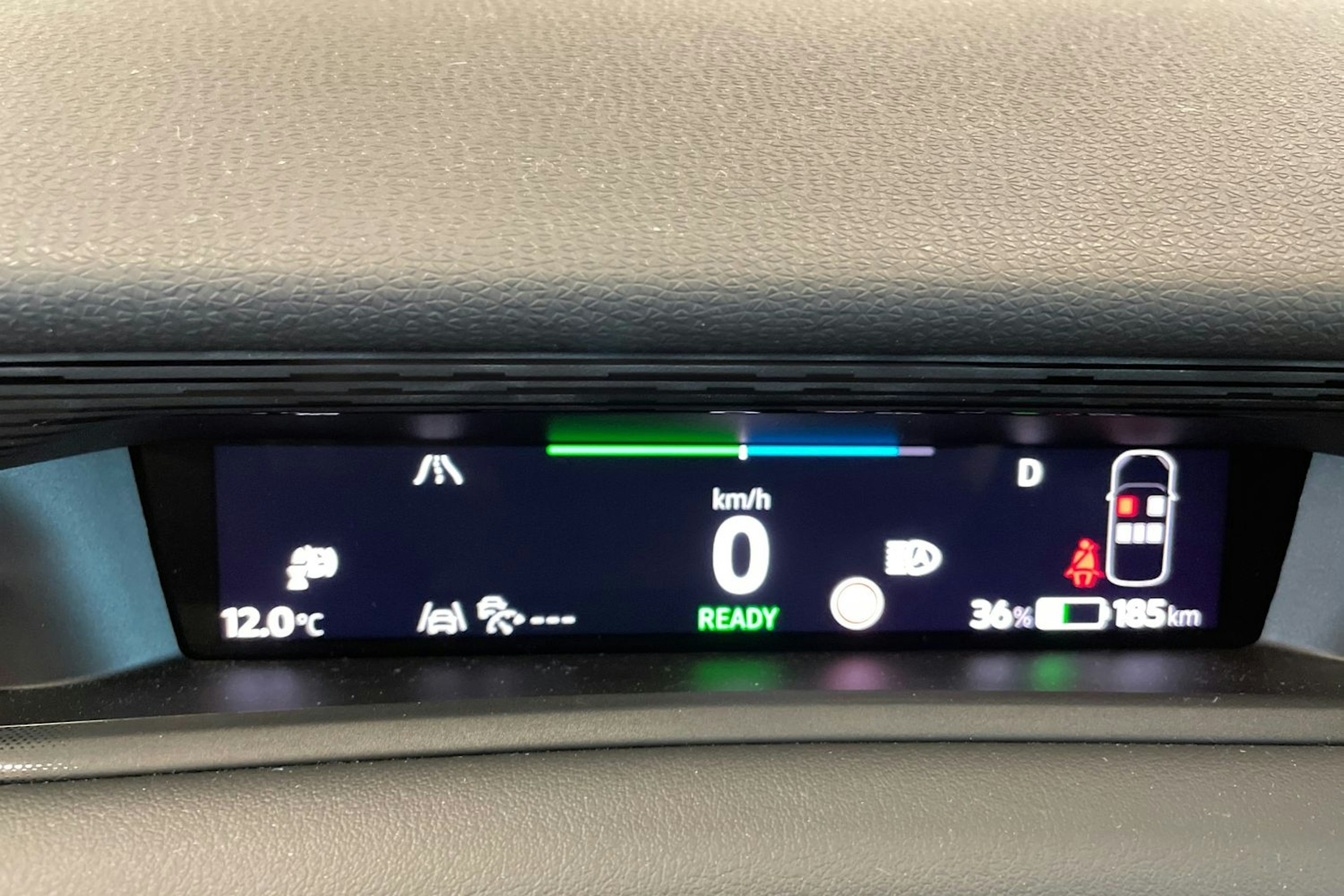 valkoinen Volkswagen ID.7 2024 kuva 22.