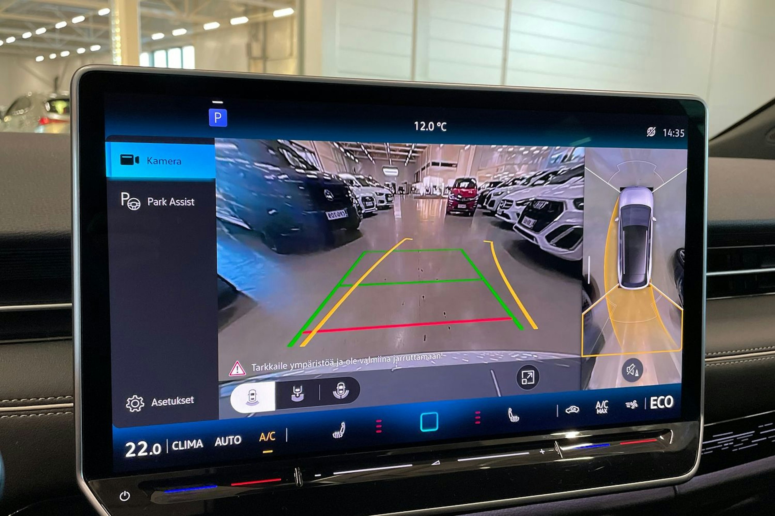 valkoinen Volkswagen ID.7 2024 kuva 24.