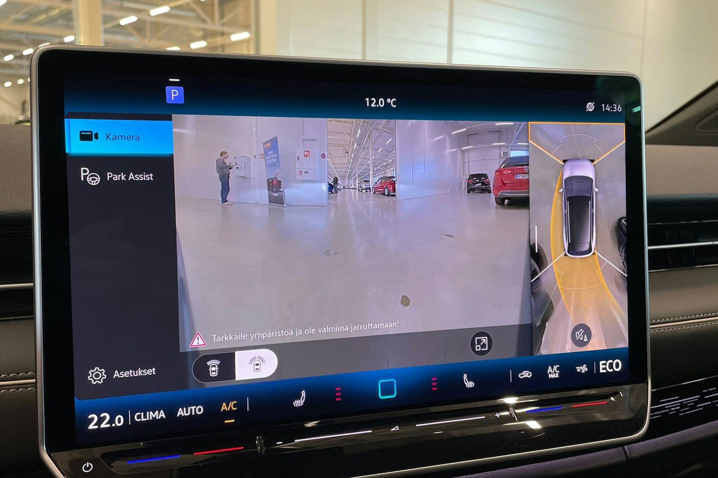 valkoinen Volkswagen ID.7 2024 kuva 25.