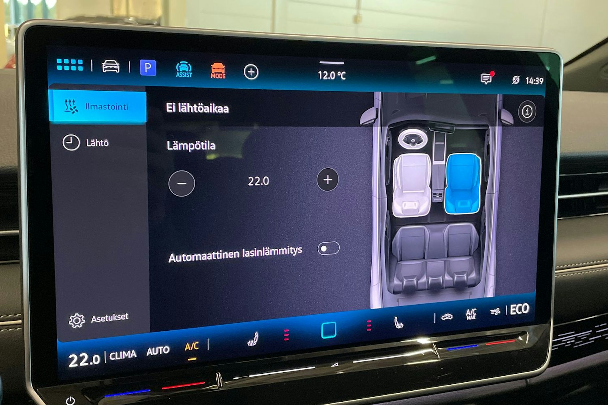 valkoinen Volkswagen ID.7 2024 kuva 36.