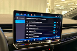 valkoinen Volkswagen ID.7 2024 kuva 16.