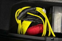 sininen Volkswagen ID.7 2024 kuva 39.