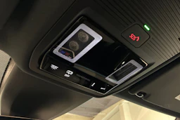 Harmaa Volkswagen ID.7 2024 kuva 27.