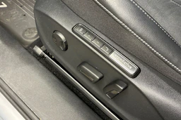 Harmaa Volkswagen ID.7 2024 kuva 29.