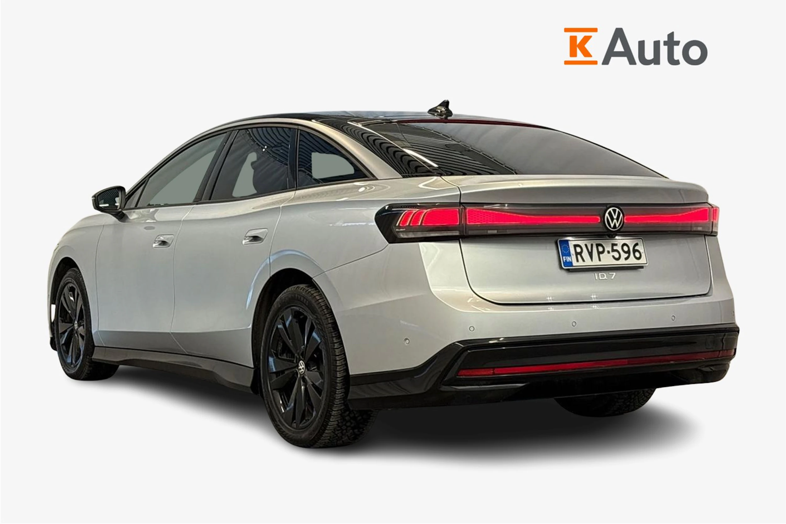 harmaa Volkswagen ID.7 2024 kuva 2.