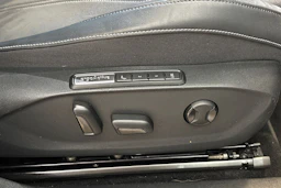 harmaa Volkswagen ID.7 2024 kuva 14.