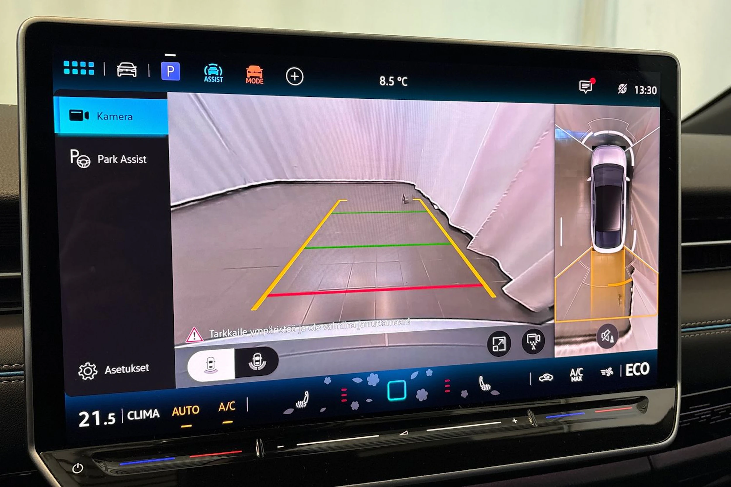 harmaa Volkswagen ID.7 2024 kuva 20.