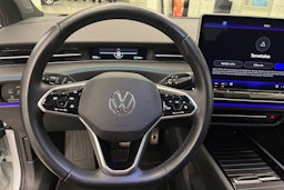 Valkoinen Volkswagen ID.7 2024 kuva 17.
