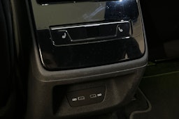 Valkoinen Volkswagen ID.7 2024 kuva 24.