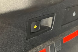 Valkoinen Volkswagen ID.7 2024 kuva 27.