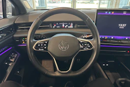 Valkoinen Volkswagen ID.7 2024 kuva 17.