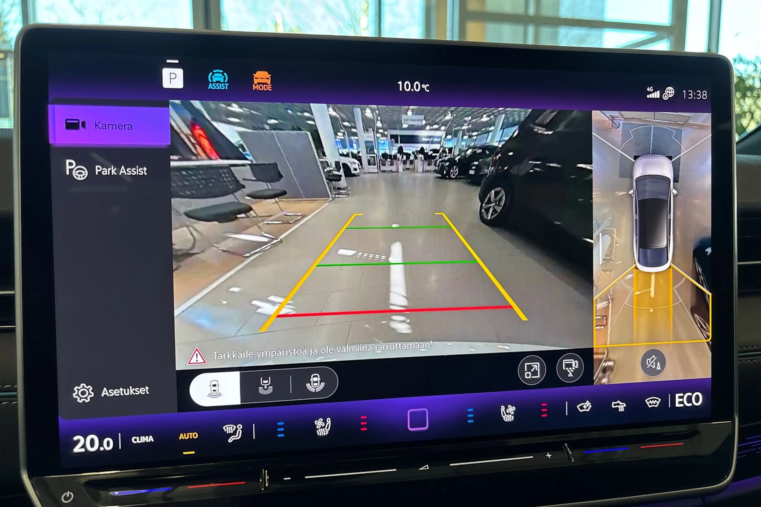 Valkoinen Volkswagen ID.7 2024 kuva 20.