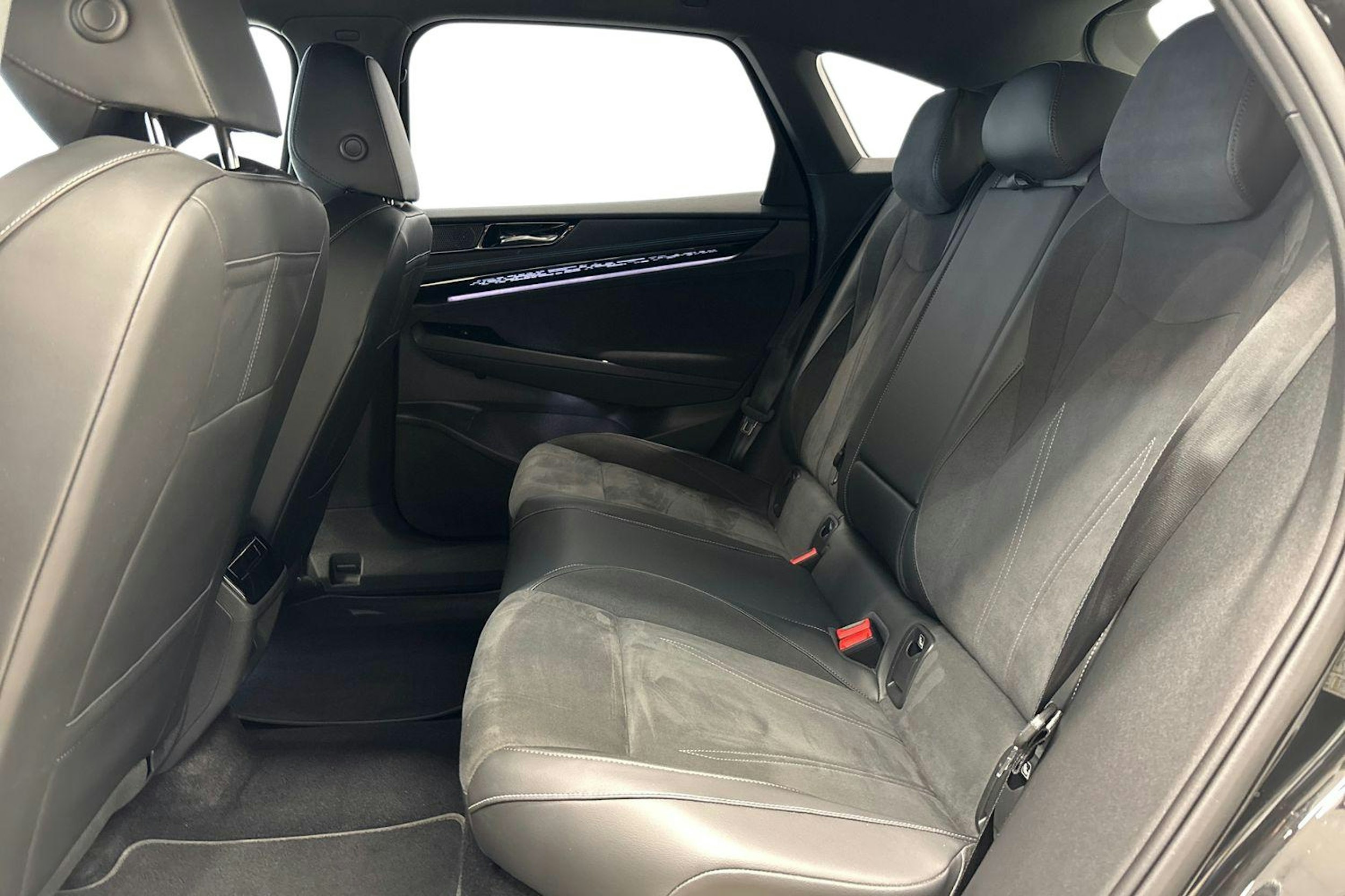 musta Volkswagen ID.7 2024 kuva 8.