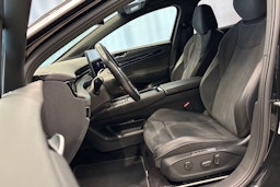 musta Volkswagen ID.7 2024 kuva 13.