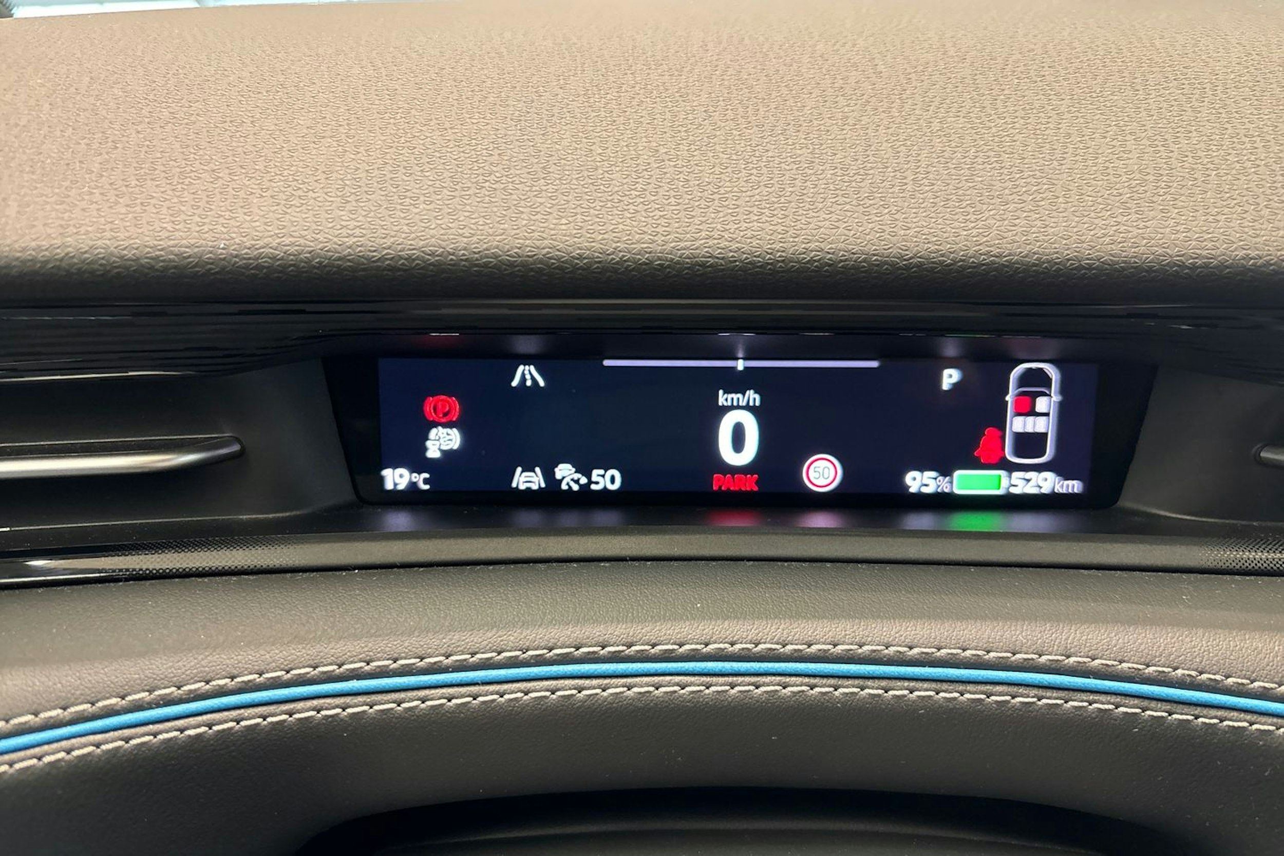 musta Volkswagen ID.7 2024 kuva 19.