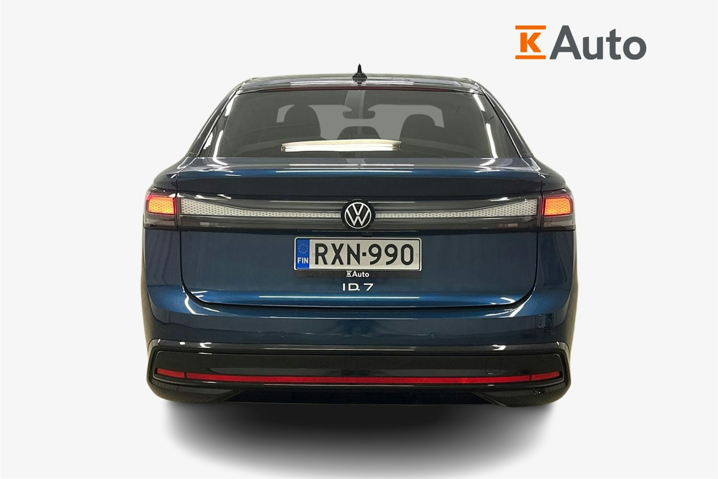 sininen Volkswagen ID.7 2024 kuva 3.