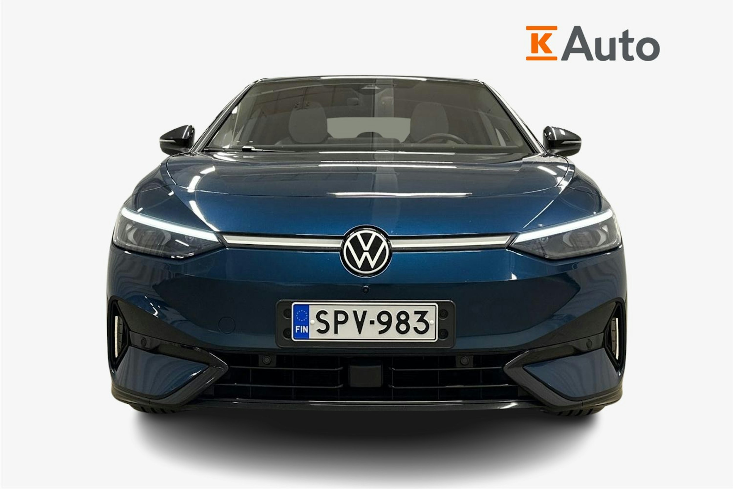 sininen Volkswagen ID.7 2024 kuva 5.