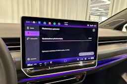 sininen Volkswagen ID.7 2024 kuva 29.