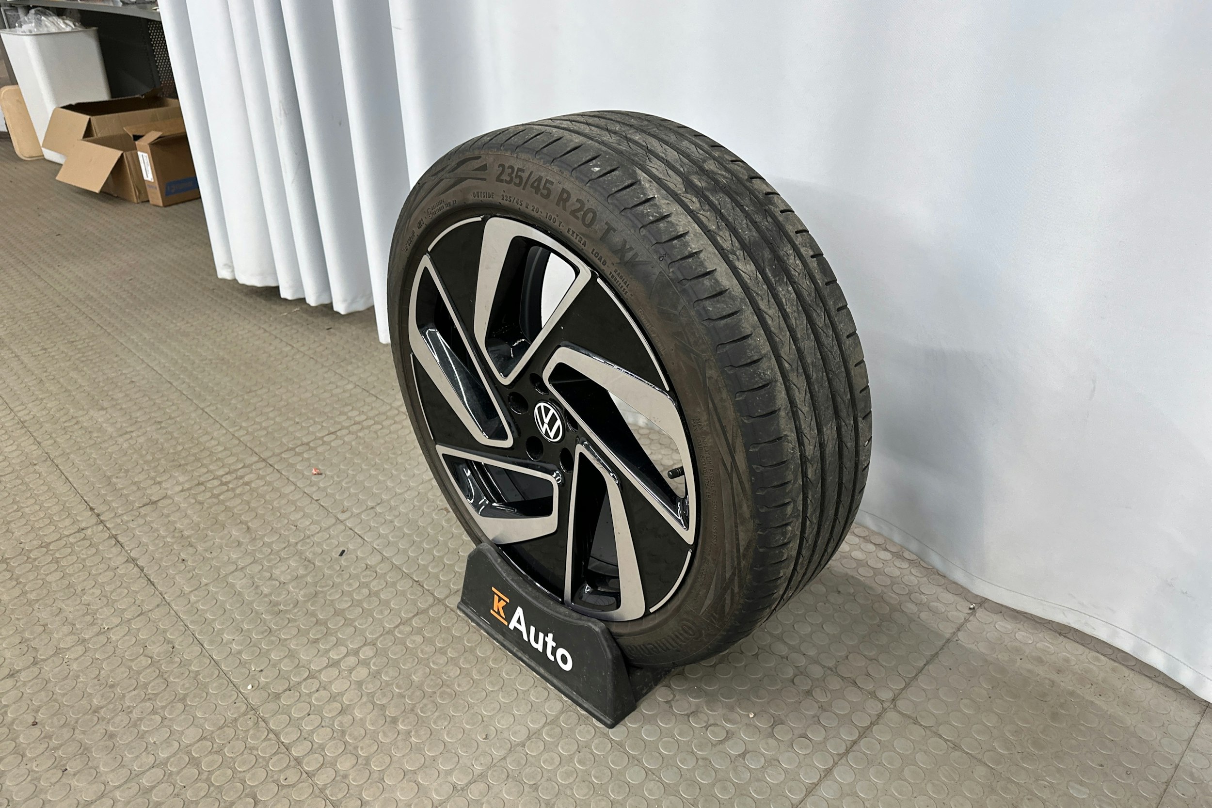 valkoinen Volkswagen ID.7 2024 kuva 13.