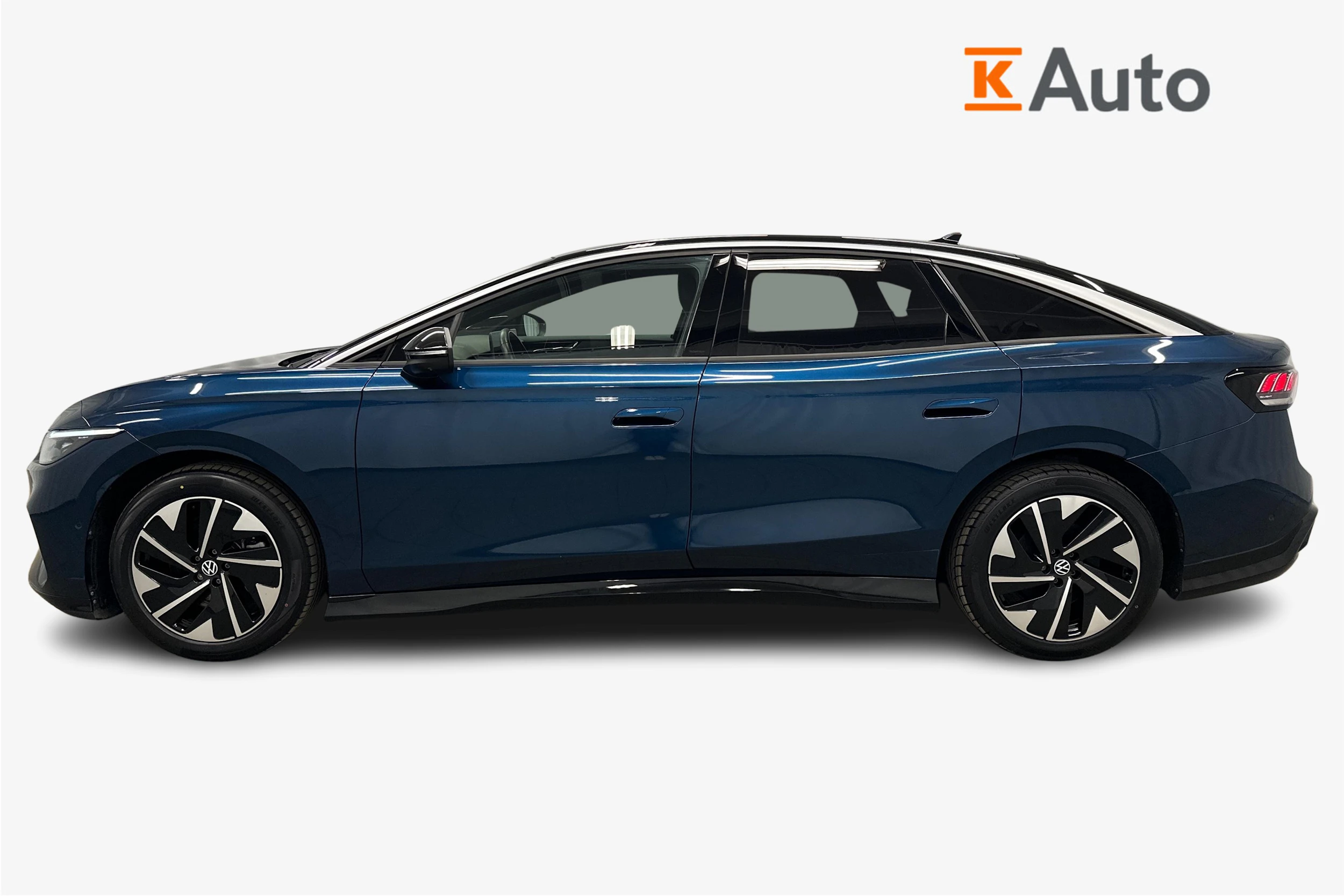 sininen Volkswagen ID.7 2024 kuva 5.
