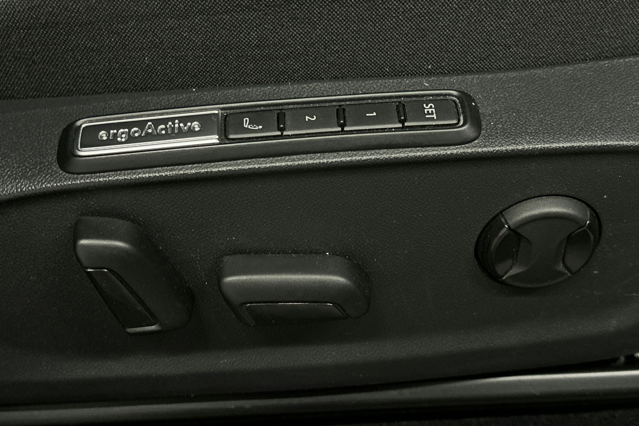 musta Volkswagen ID.7 2024 kuva 18.