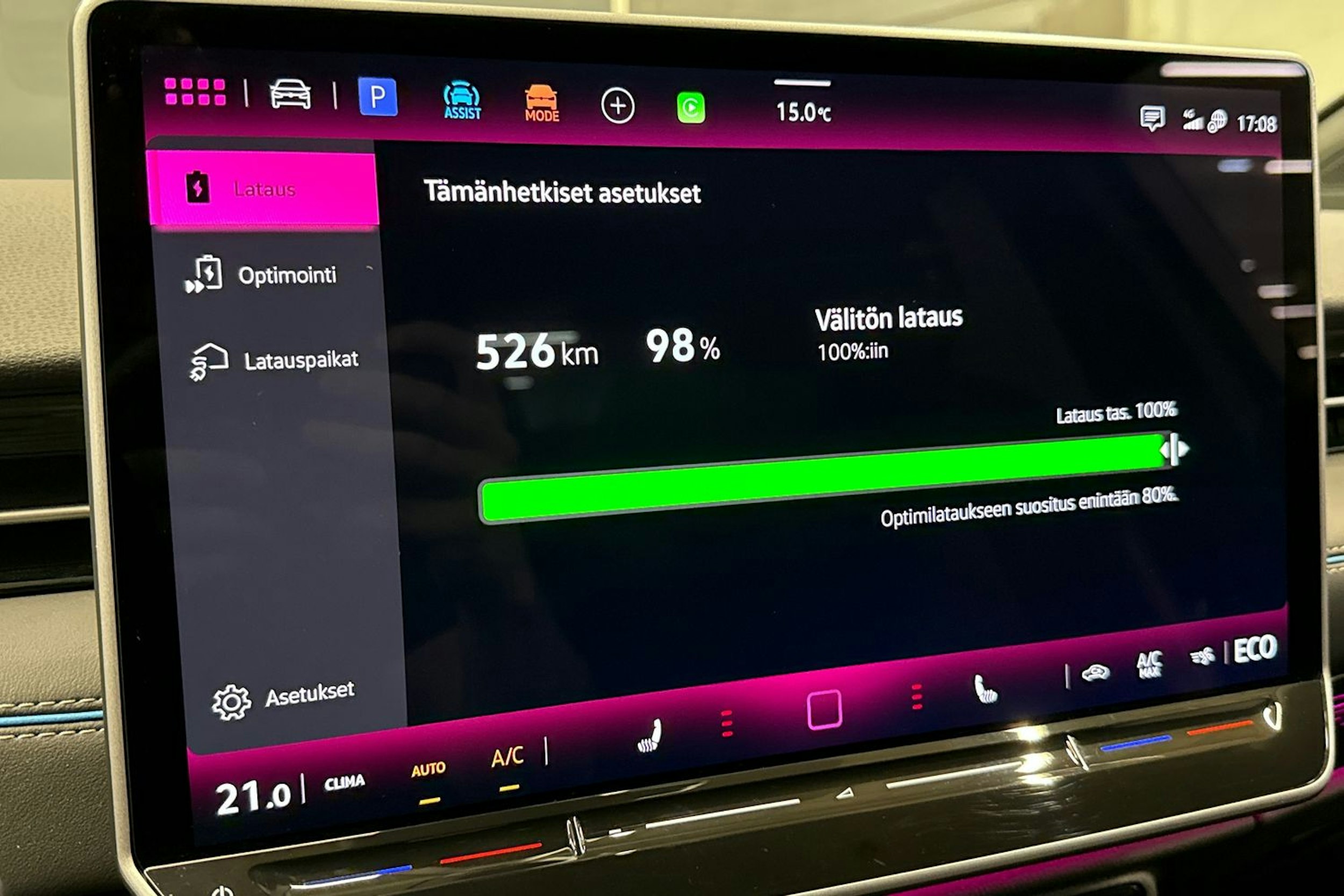 Valkoinen Volkswagen ID.7 2024 kuva 23.