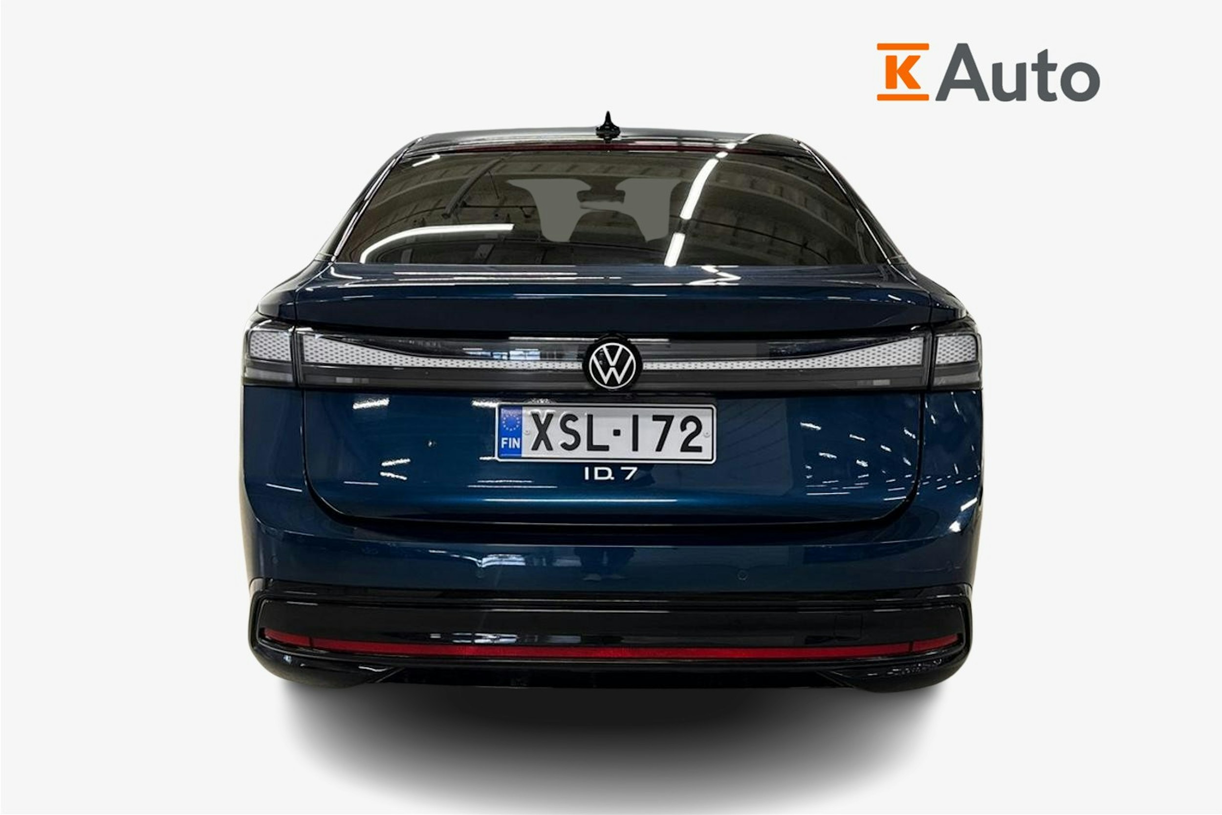 sininen Volkswagen ID.7 2024 kuva 3.