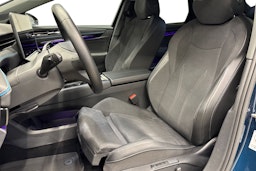 sininen Volkswagen ID.7 2024 kuva 7.