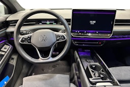 sininen Volkswagen ID.7 2024 kuva 9.