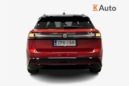 punainen Volkswagen ID.7 2025 kuva 3.
