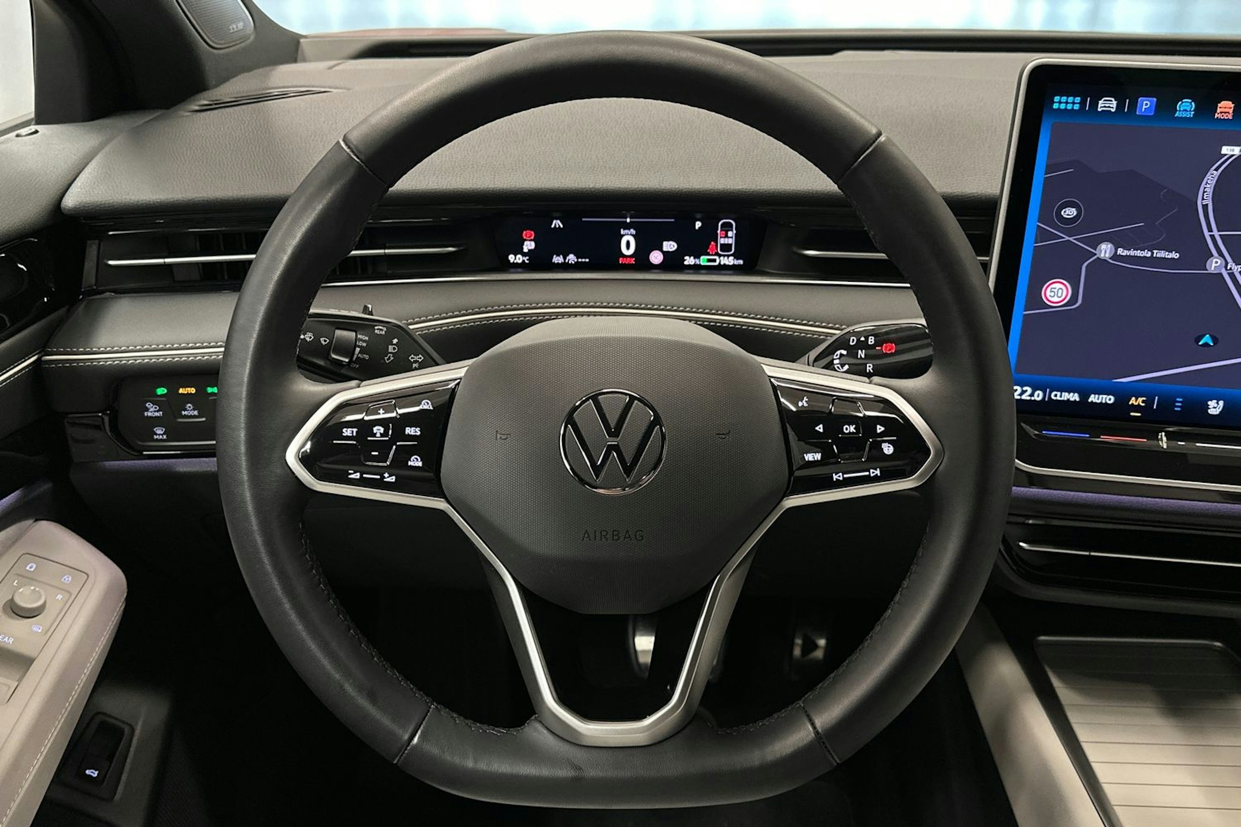 punainen Volkswagen ID.7 2025 kuva 18.