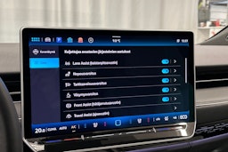 punainen Volkswagen ID.7 2025 kuva 29.