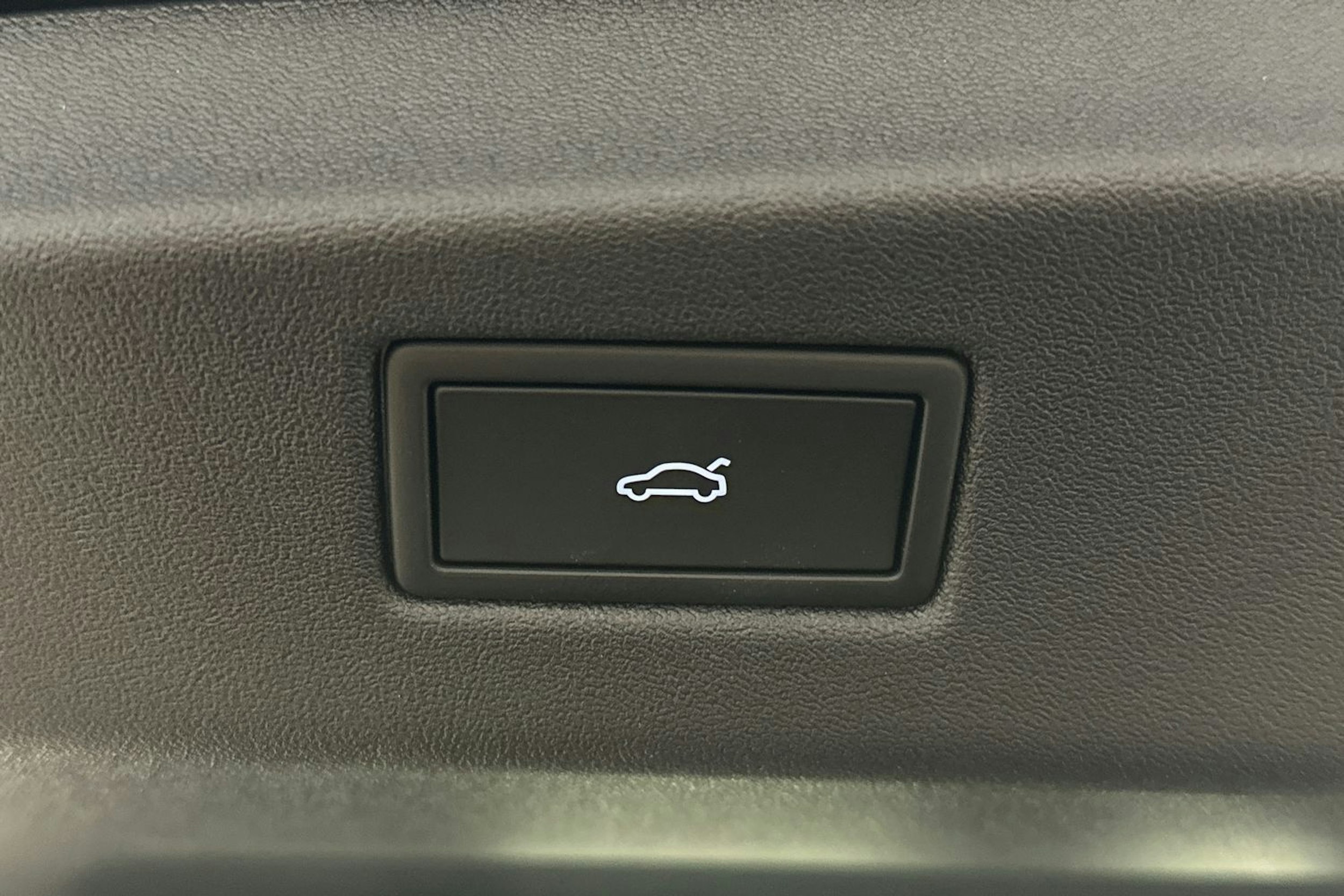 musta Volkswagen ID.7 2024 kuva 16.