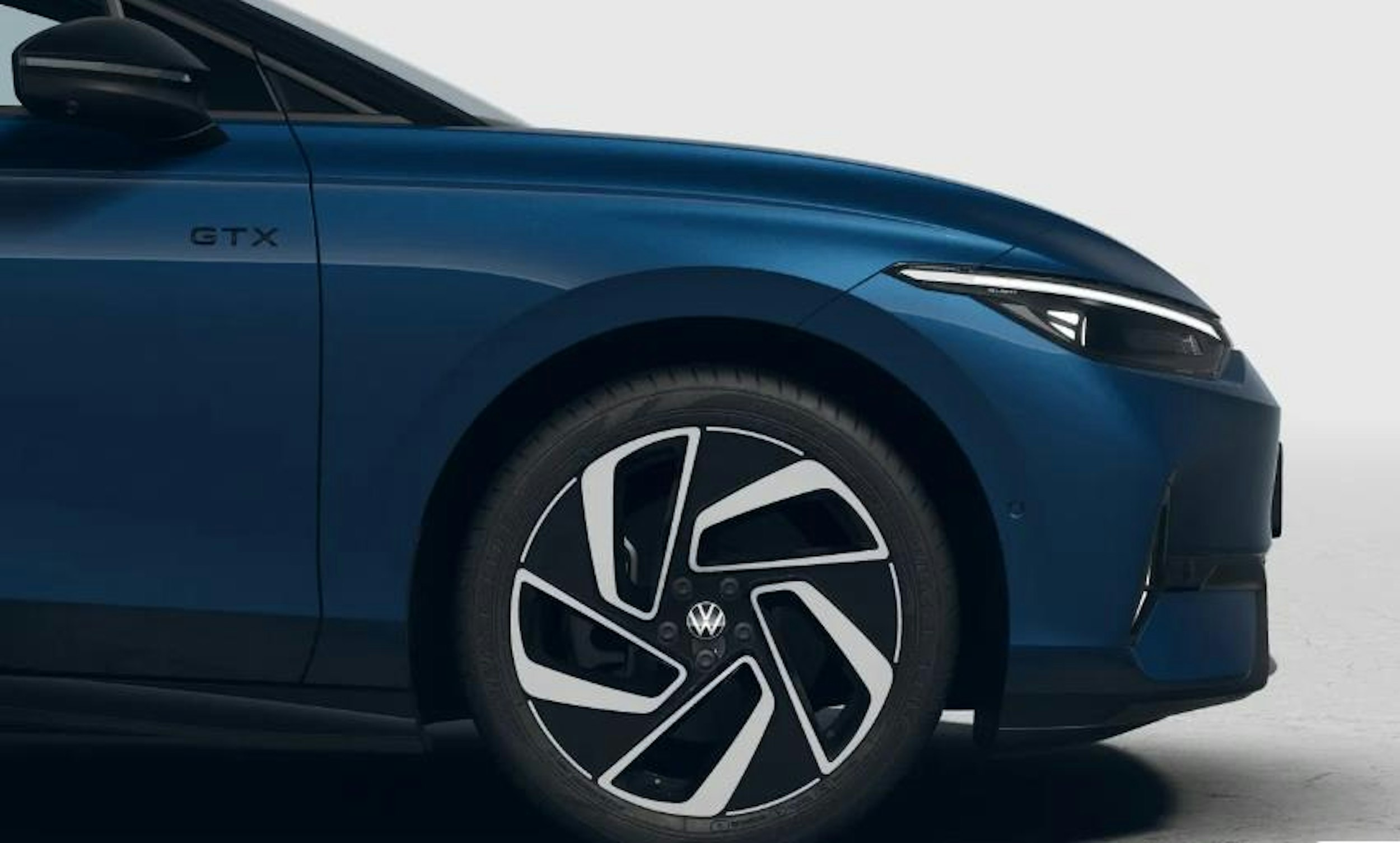 sininen Volkswagen ID.7 2025 kuva 5.
